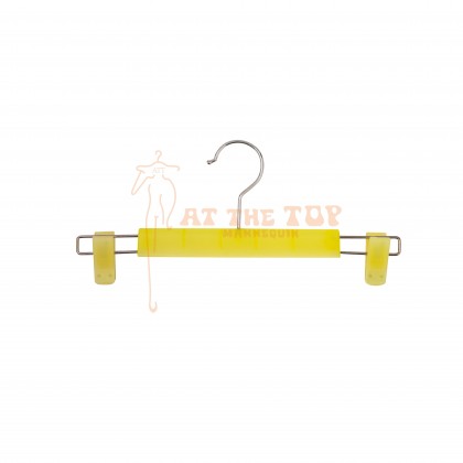 Clipped Hanger